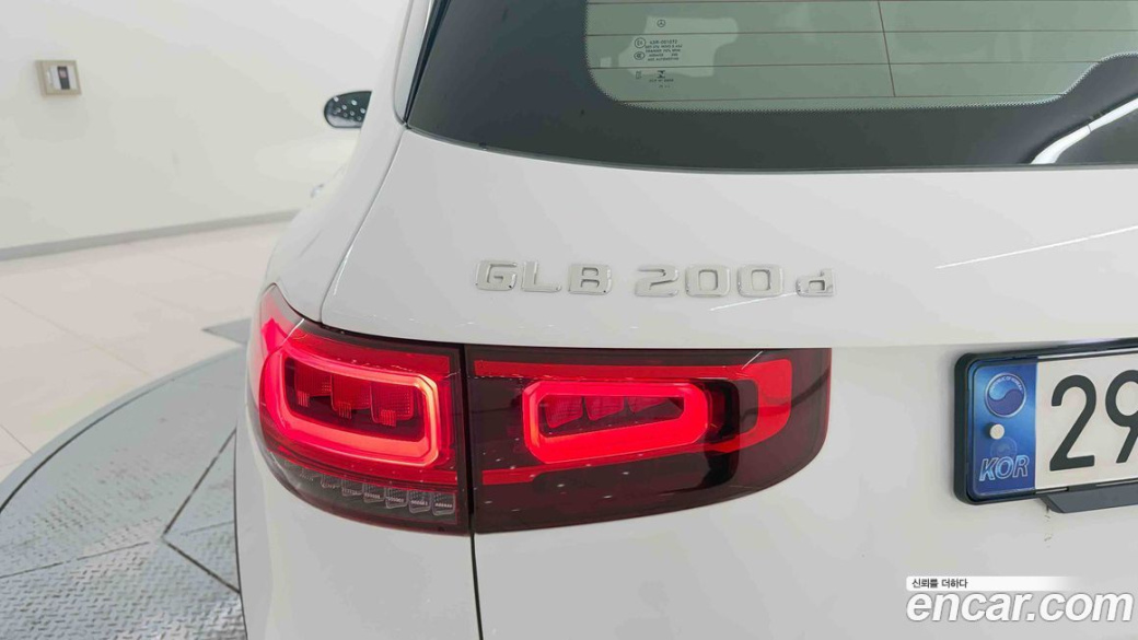 Mercedes-Benz GLB-Class GLB200 d, 2022