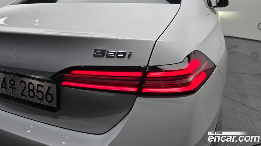 BMW 5-Series 520i M Sport, 2024