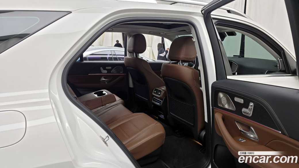 Mercedes-Benz GLE-Class GLE450 4MATIC, 2025