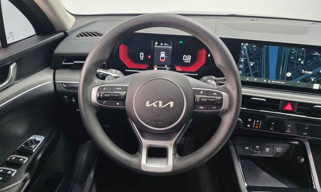 Kia K5 2.0, 2024