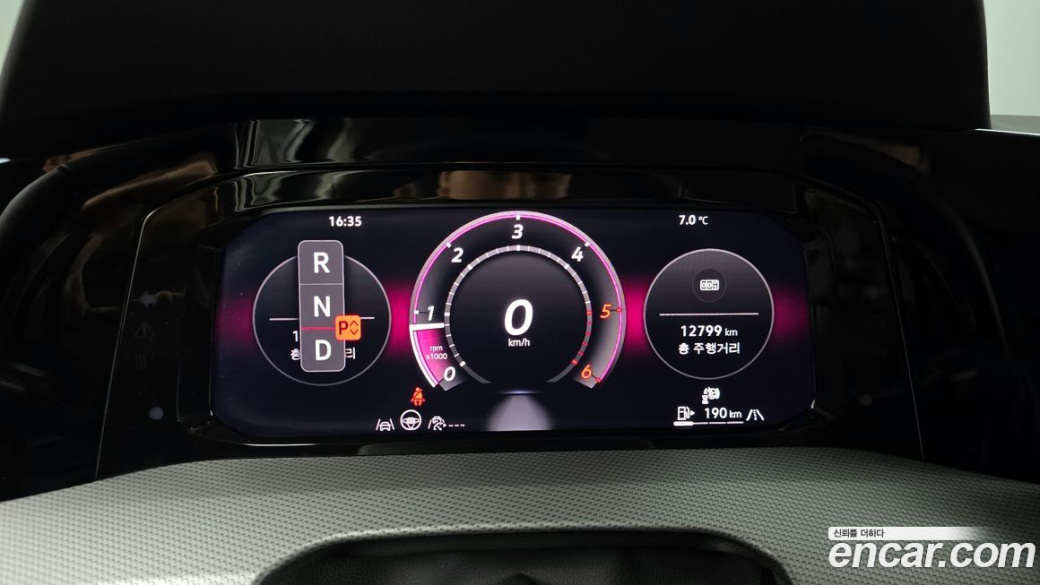 Volkswagen Golf 2.0 TDI Prestige, 2025