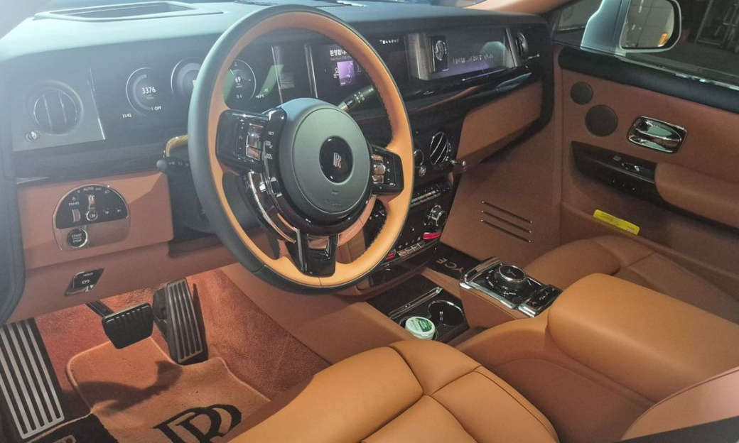 Rolls-Royce Phantom 6.7 V12, 2025