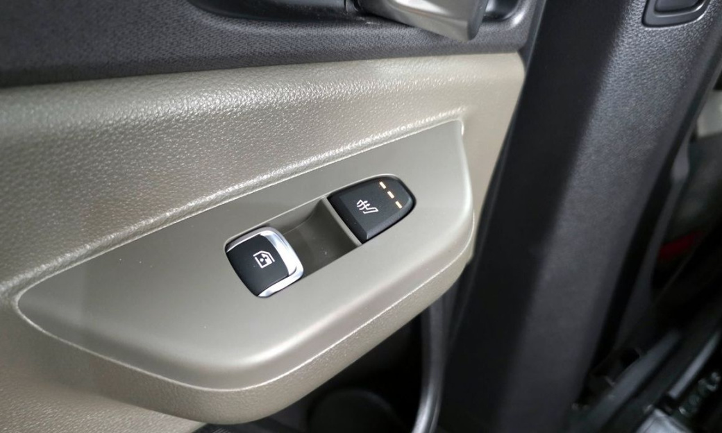Kia Carnival 9-Seater Noblesse, 2024