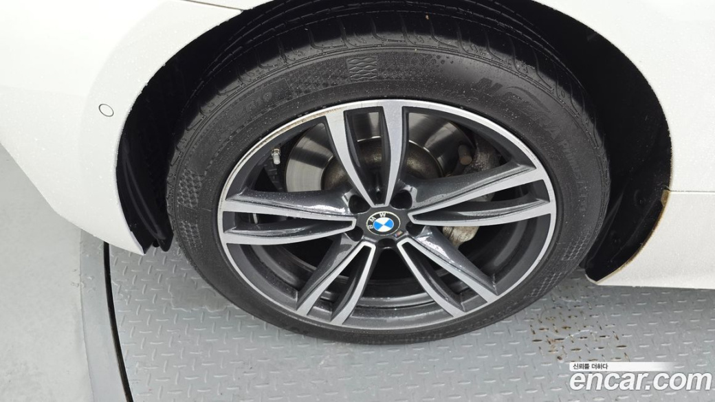 BMW Gran Turismo 620d Luxury, 2022