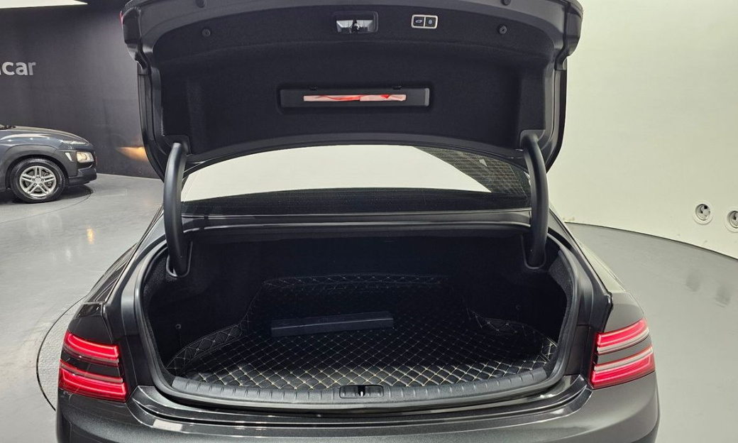 Genesis G80 Gasoline 2.5 Turbo AWD, 2023