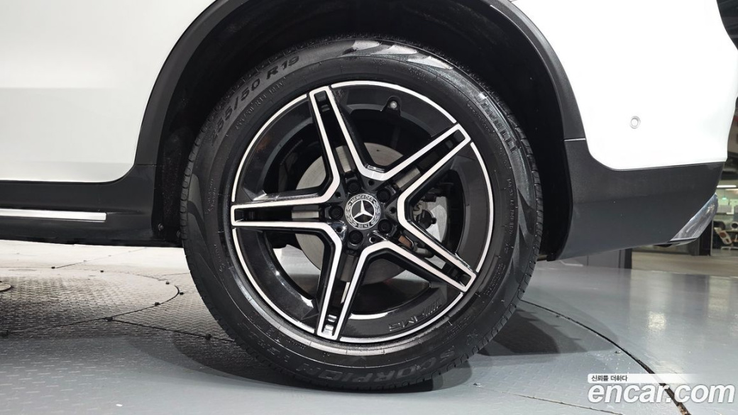 Mercedes-Benz GLC-Class GCL300 4MATIC Coupe, 2023