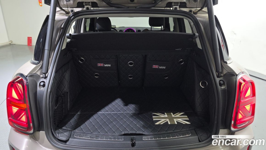 Mini Countryman Classic, 2024