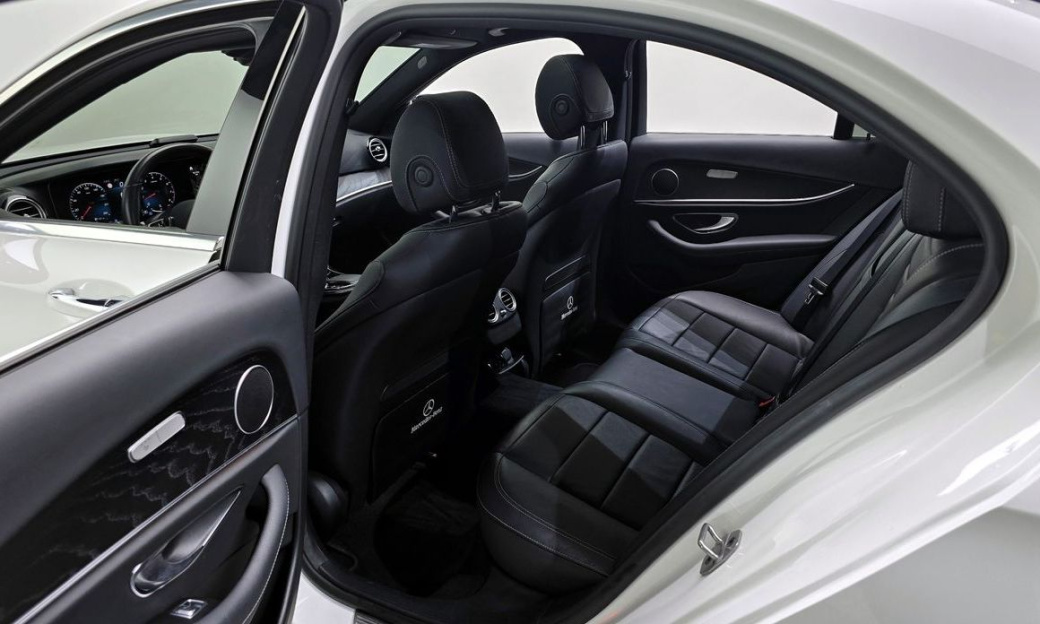 Mercedes-Benz E-Class E250 Avantgarde, 2022