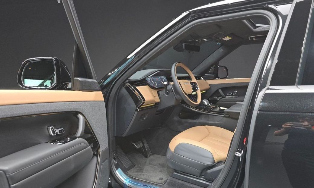 Land Rover Range Rover Sport P400 AB, 2025