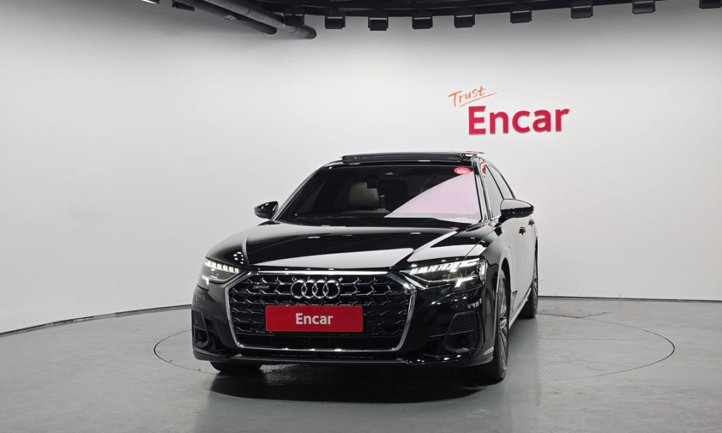Audi A8 55 TFSI Quattro Premium LWB, 2023