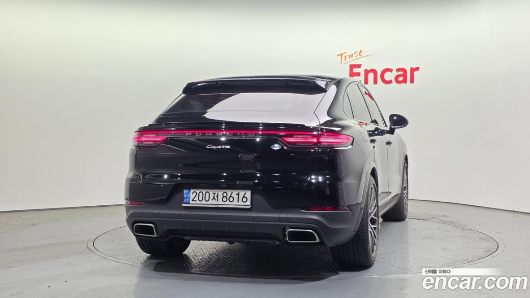 Porsche Cayenne 3.0 Coupe, 2022