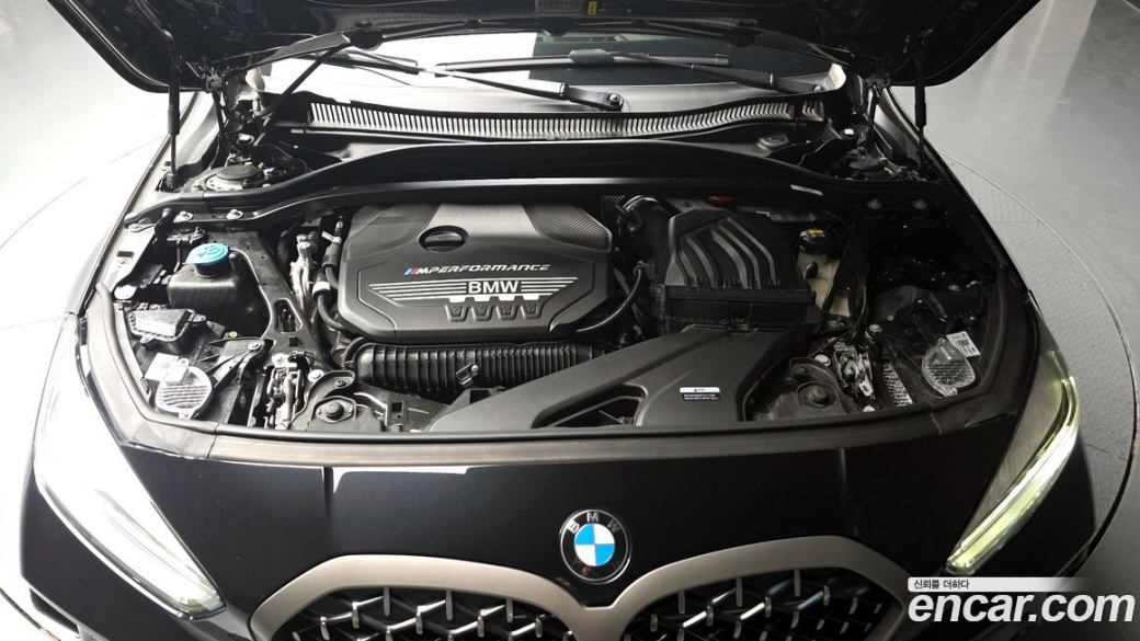 BMW 1-Series M135i xDrive, 2022