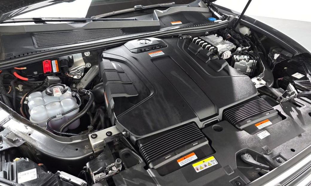 Volkswagen Touareg 3.0 TDI R-Line, 2024