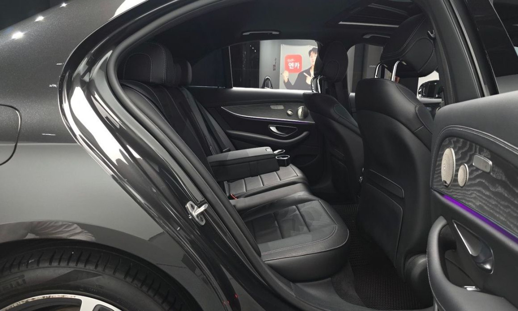 Mercedes-Benz E-Class E350 4MATIC Avantgarde, 2022