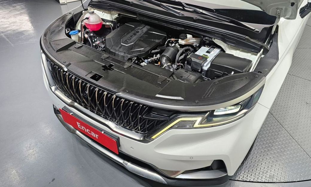 Kia Carnival 9-Seater Noblesse, 2022