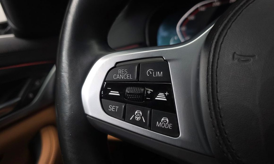 BMW 5-Series 520i M Sport, 2023