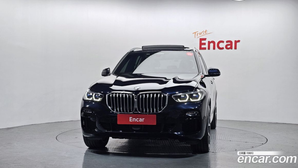 BMW X5 xDrive 40i M Sport, 2021