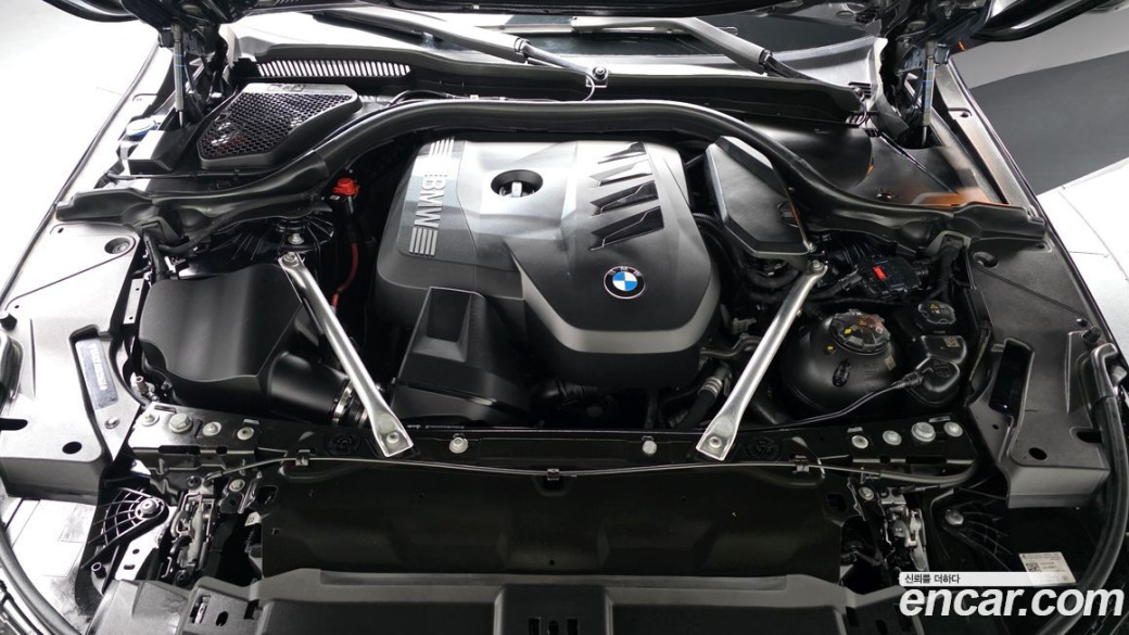 BMW 5-Series 520i M Sport, 2024