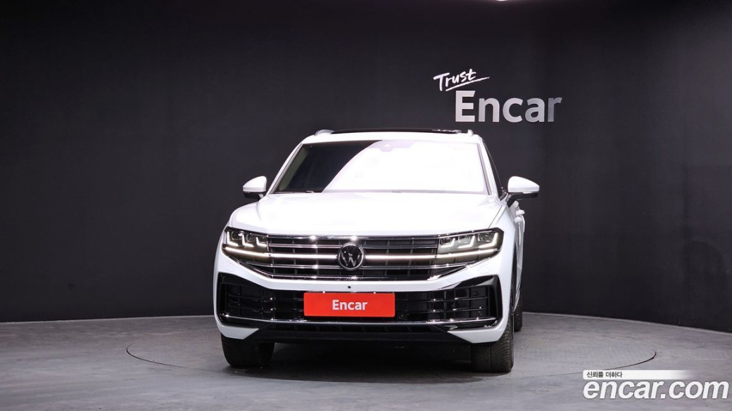 Volkswagen Touareg 3.0 TDI Prestige, 2024