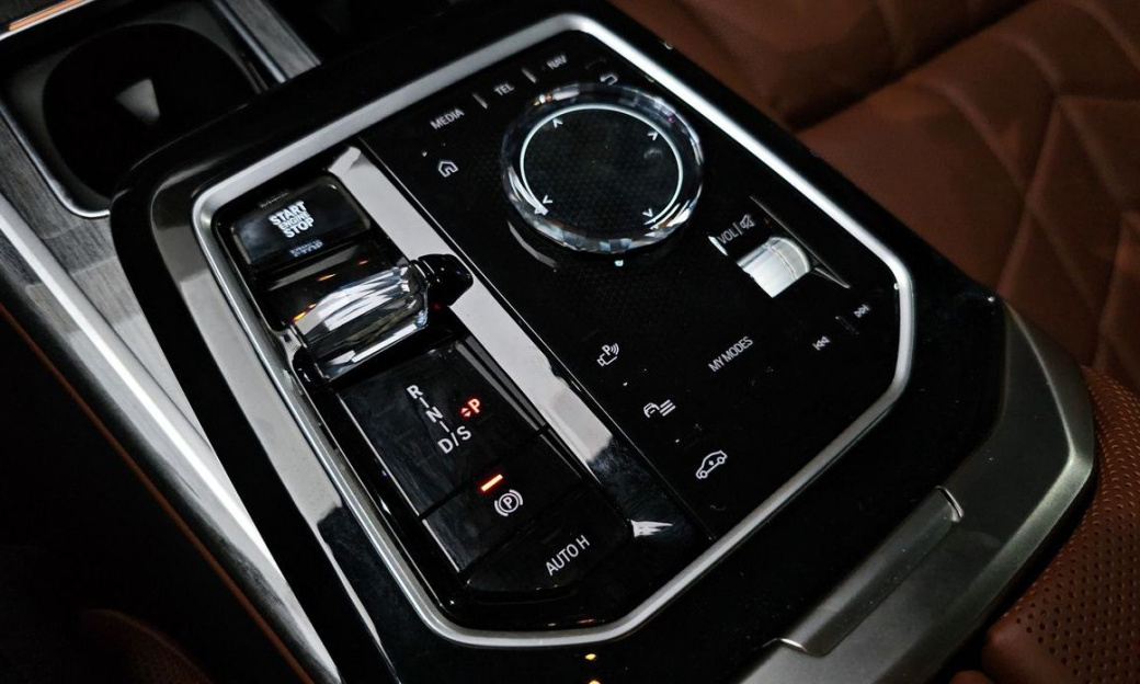 BMW 7-Series 740i sDrive M Sport, 2024