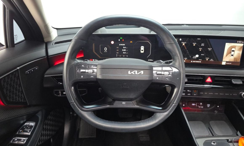 Kia K8 2.5 Gasoline 2WD, 2025