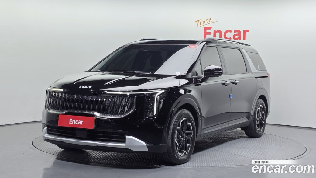 Kia Carnival 9-Seater Prestige, 2025