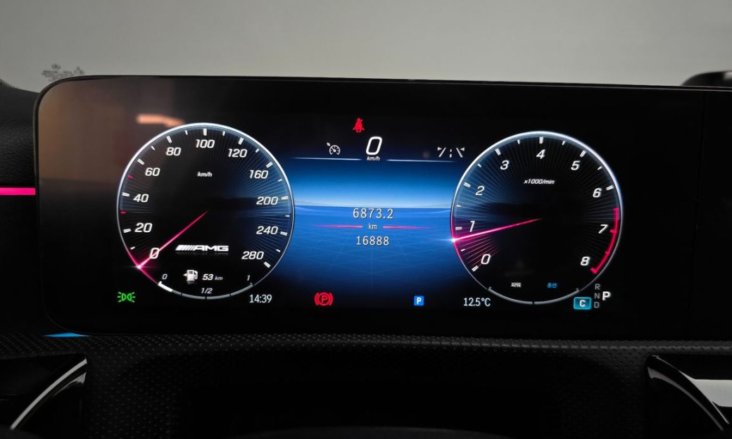 Mercedes-Benz A-Class AMG A35 4MATIC Sedan, 2024