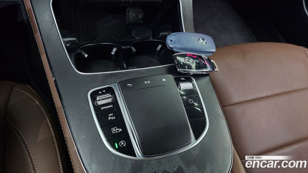 Mercedes-Benz E-Class E250 AMG Line, 2023