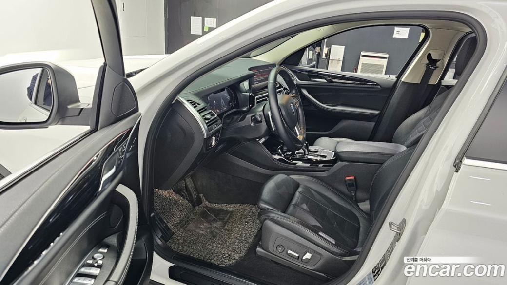 BMW X4 xDrive20i xLine, 2022