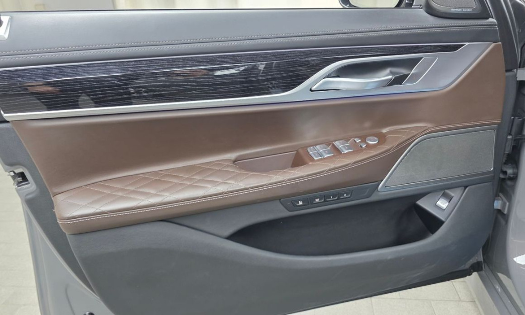 BMW 7-Series 730d xDrive M Sport, 2022
