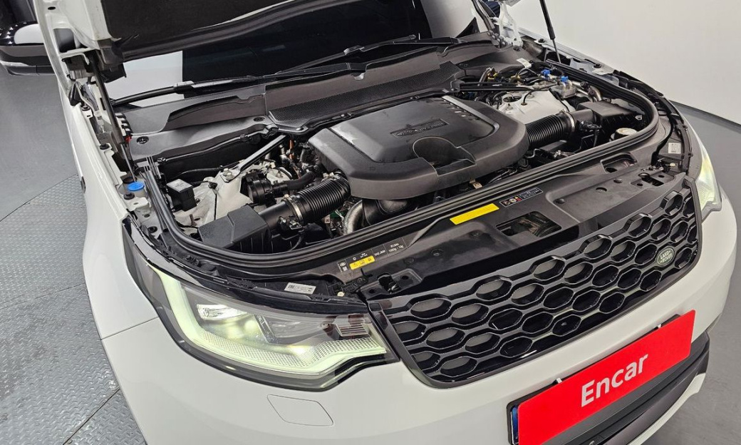 Land Rover Discovery D350 Dynamic HSE, 2025