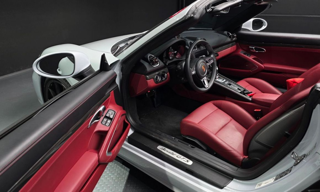 Porsche 718 4.0 GTS, 2024