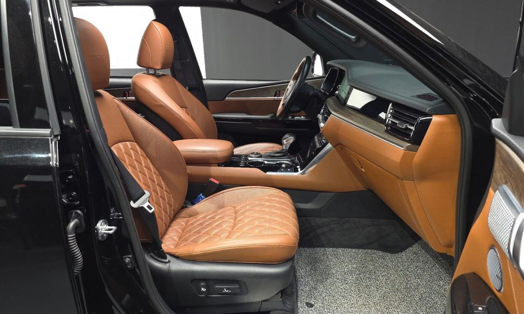 Kia Mohave Diesel 3.0 4WD 5-Seater, 2022