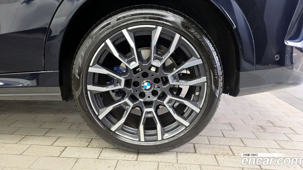 BMW X6 xDrive40i M Sport, 2024