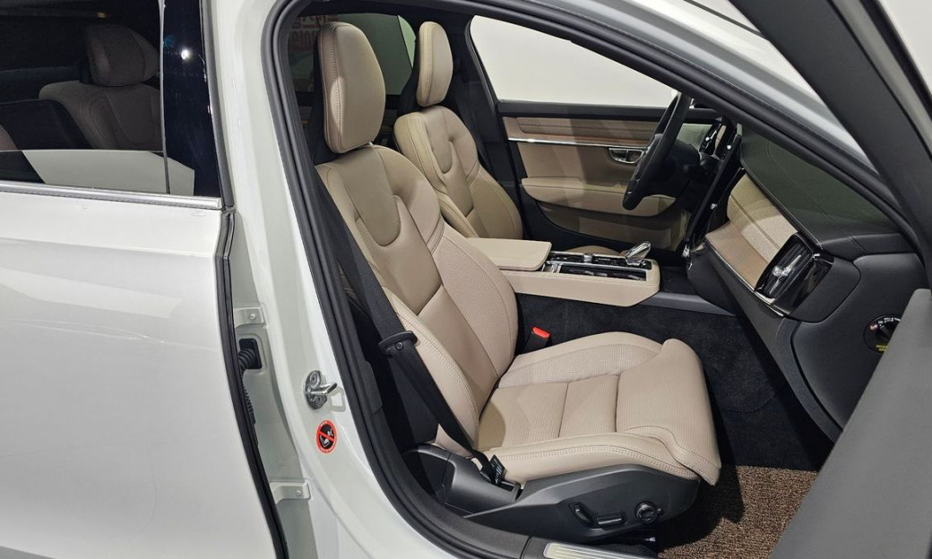 Volvo S90 B5 Ultra Bright, 2026