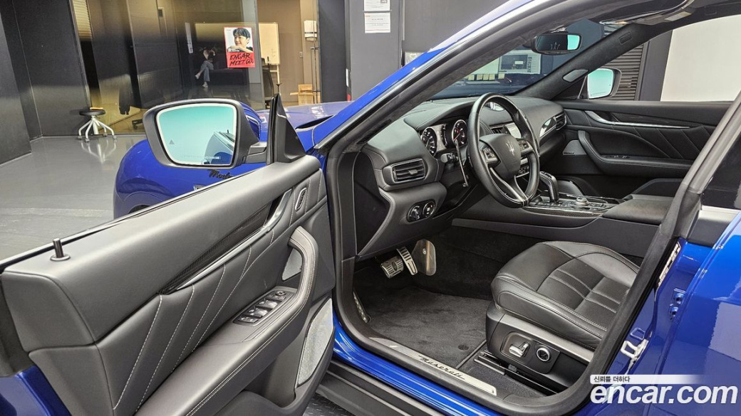 Maserati Levante 3.0 AWD Modena, 2022