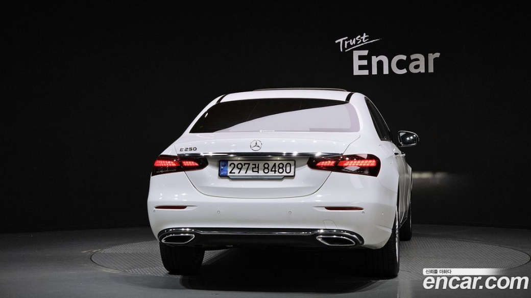 Mercedes-Benz E-Class E250 Exclusive, 2023