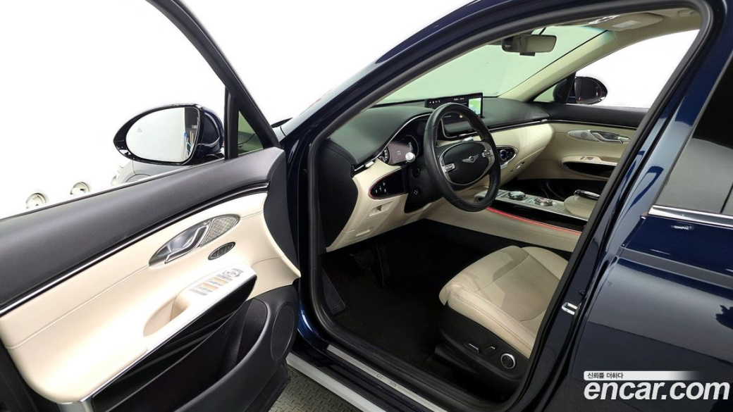 Genesis GV70 2.5T Gasoline AWD, 2022