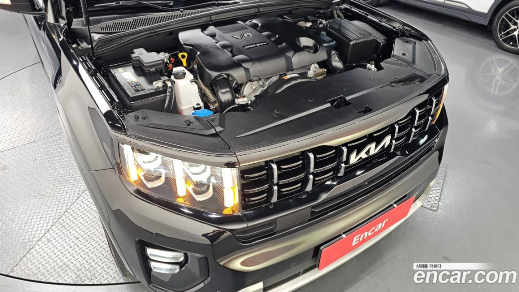 Kia Mohave Diesel 3.0 4WD 5-Seater, 2024
