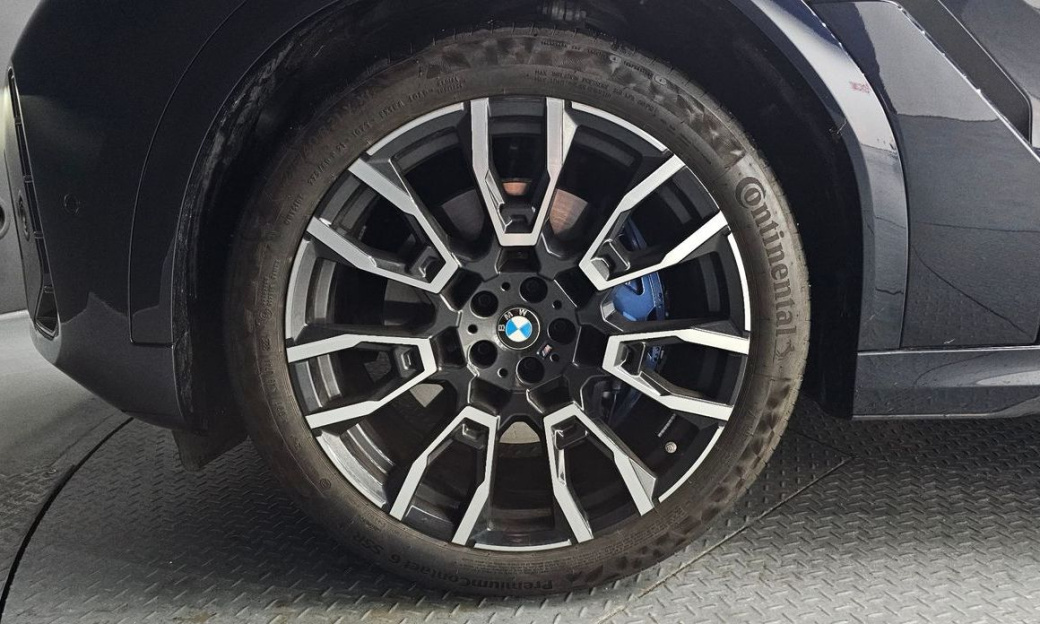 BMW X6 xDrive40i M Sport, 2025