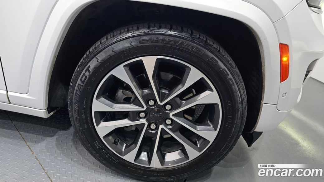 Jeep Cherokee L 3.6 Overland, 2021