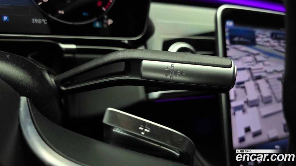 Mercedes-Benz S-Class Maybach S580 4MATIC, 2023