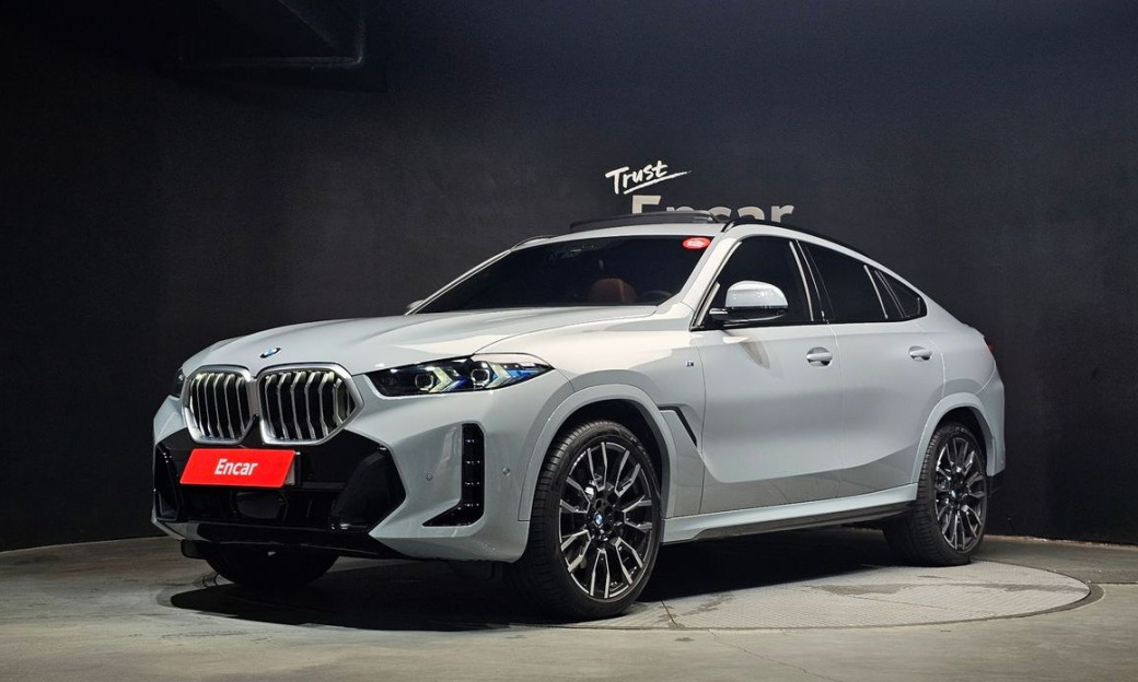 BMW X6 xDrive40i M Sport, 2025