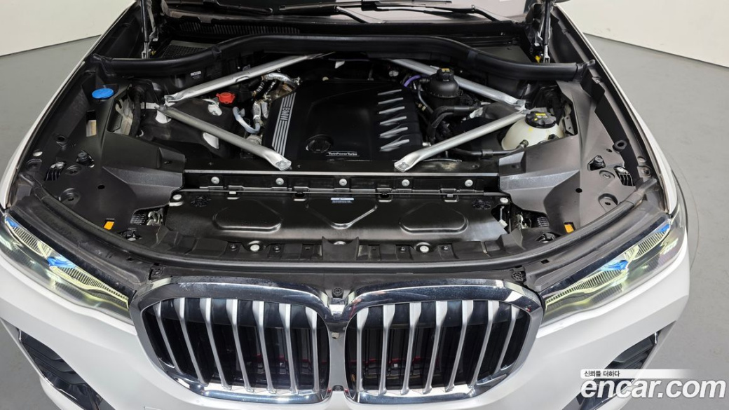BMW X7 xDrive 40d Design Pure Excellence 6-Seater, 2022