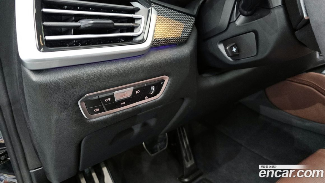 BMW X6 xDrive40i M Sport, 2022