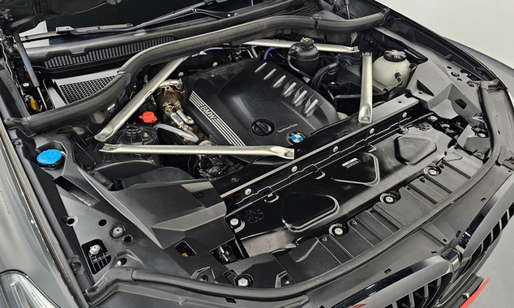 BMW X5 xDrive 40d M Sport, 2022