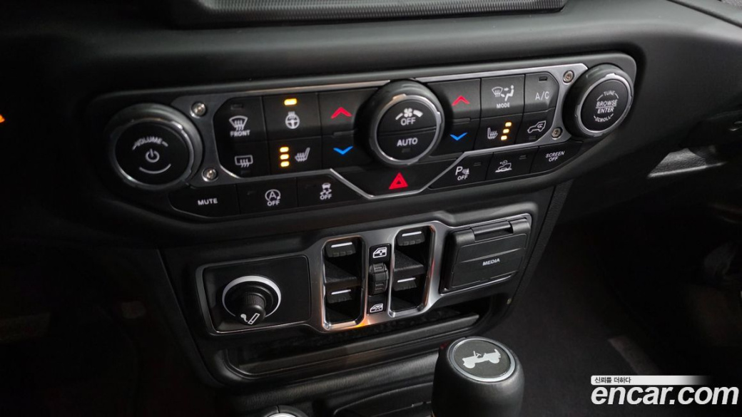 Jeep Wrangler 2.0 Overland 4Door, 2021