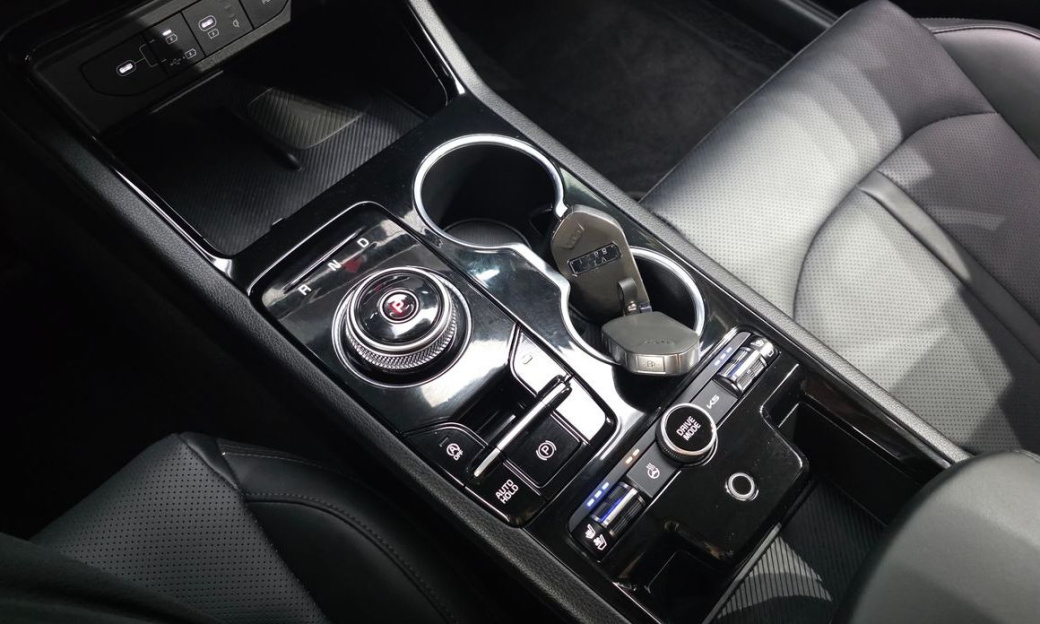 Kia K5 2.0, 2024