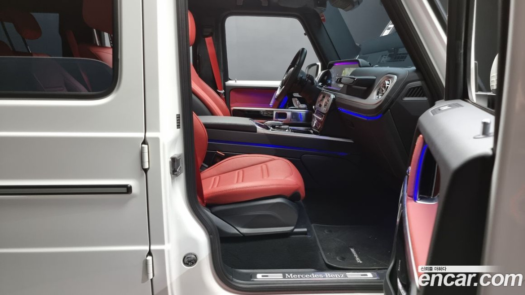 Mercedes-Benz G-Class G400d, 2023