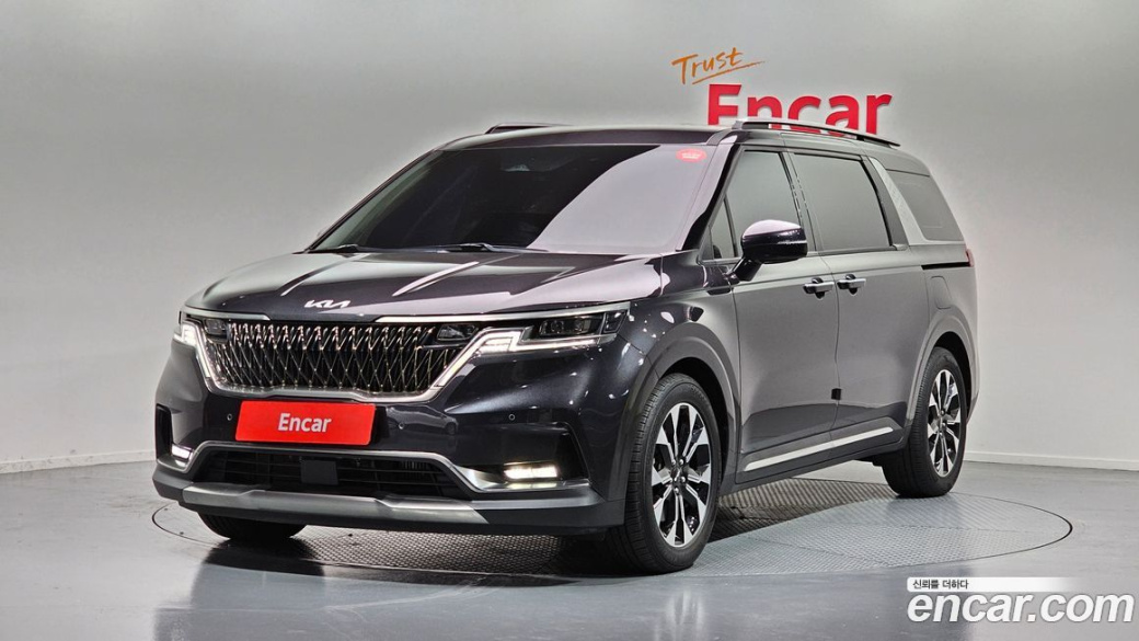 Kia Carnival 7-Seater Signature, 2022